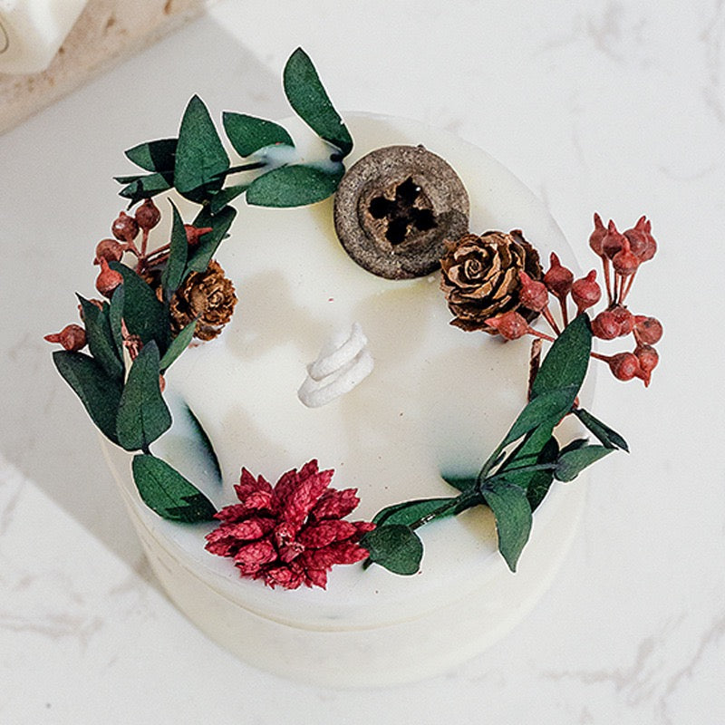 Vela aromática artesanal con flores secas – 100% cera de soja natural